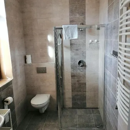 Stara Wozownia فندق بيوا