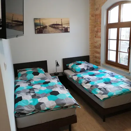 Stara Wozownia Szálloda *